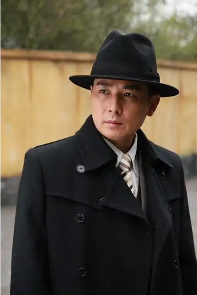 保剑锋医生剧照保剑锋学生剧照保剑锋平民剧照