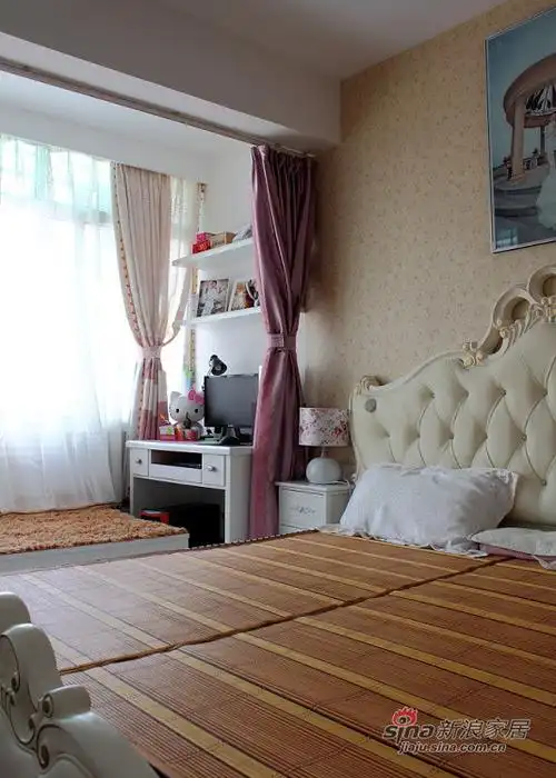 简约 二居 卧室图片来自装修微日记在【高清】45平温馨甜蜜简约二人