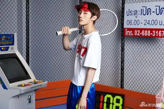 男团swin运动度假风写真曝光青春元气满满