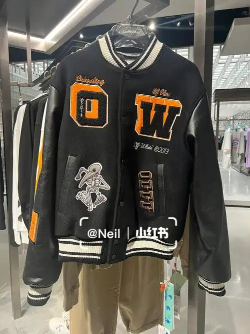 享受最低折扣原价17890 折后11523 尺码s/m/l/xl#offwhite  #offwhite