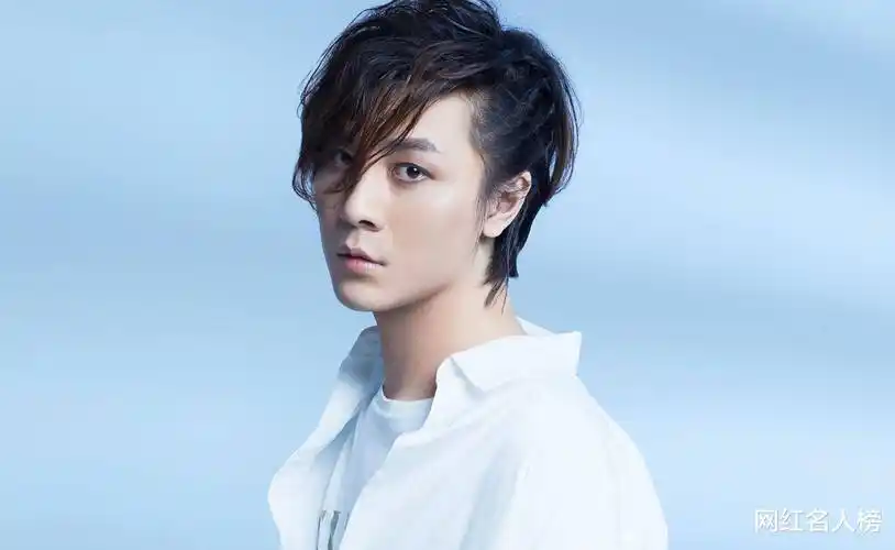 礼物_感情_平台