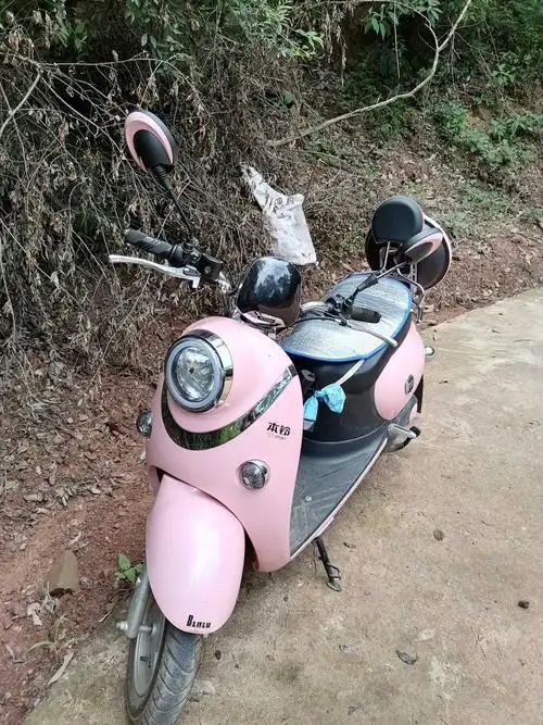 出售一辆二手电动车