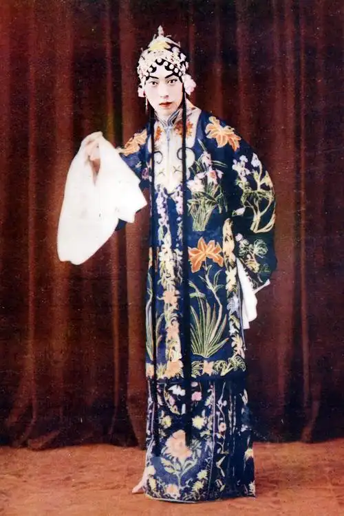 【看照片】黄桂秋《宝莲灯》[保佑][保佑]浏览:976收藏:0支持:38上传