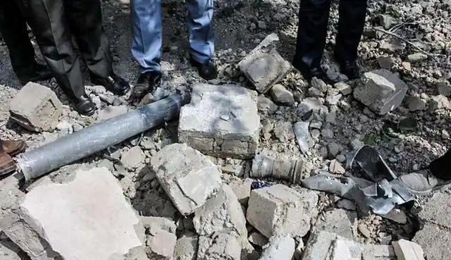 亚美尼亚总理夫人都穿上了军装,为未来的战争所做准备.