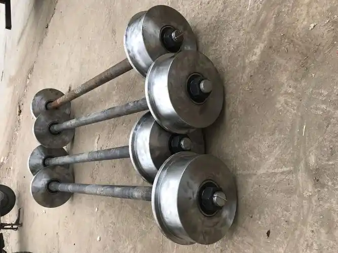 1435火车轨道轮 钢轨轮 矿山轮 钢滑轮 单边轨道轮 u型 t型轨道轮-阿