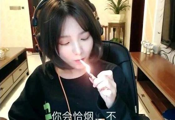 火了就开始得意忘形,斗鱼小米粥因调侃四川地震,已经被斗鱼封杀