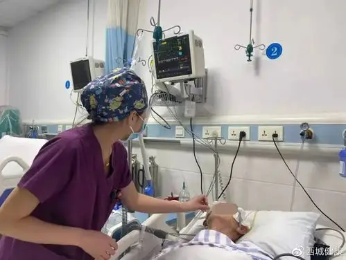 与死神赛跑广外医院贴心救治骨科术后危重症患者