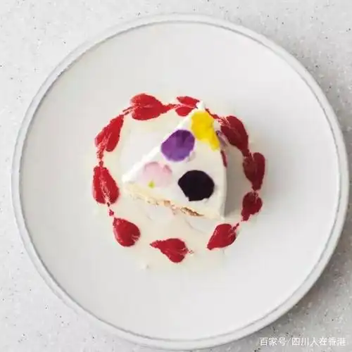 为什么微波炉能做杯子蛋糕?原理是什么?还有7 款甜点摆盘教你做