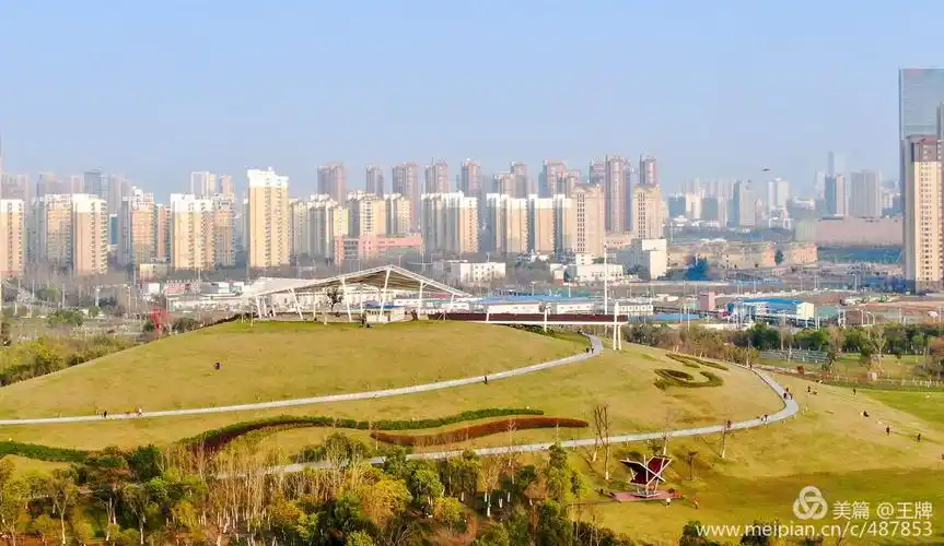 合肥庐州公园有序对市民开园