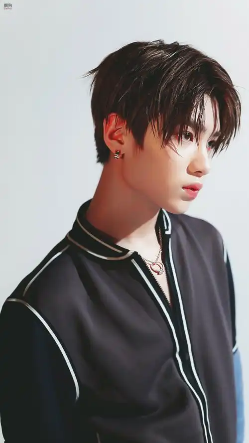 黄明昊justin - 堆糖,美图壁纸兴趣社区