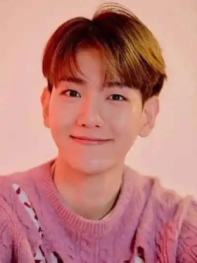 朴彩英为金智秀庆生-jennie离开yg的原因-67边伯贤成立公司-都暻秀