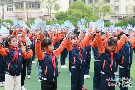 江西省中小学生健康饮水进校园公益活动走进南昌县莲塘三小