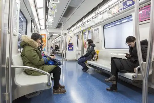 地铁-----让我一次坐个够