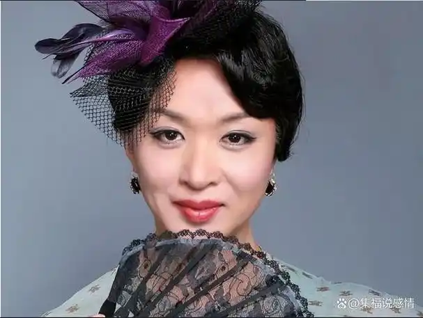 "变性人"金星的双性人生:谈过女朋友也谈男朋友,28岁变性成功