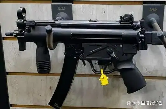 伊朗产mp5冲锋枪tondar