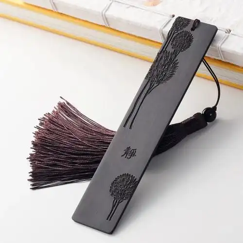 古风手记:古典木质书签是手工雕刻技艺的"惊鸿一瞥"