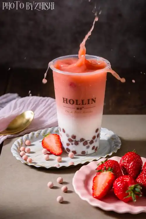 香香甜甜的草莓奶茶 可以捕获你的少女心吗
