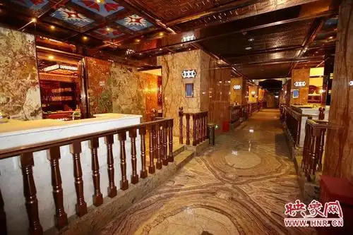 皇家一号内部曝光奢华堪比宫殿 美轮美奂绿牌小姐2900多人