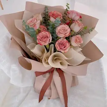 现货中秋节 五折鲜花速递网红抖音卡布奇洛密西根碎冰蓝玫瑰花束送