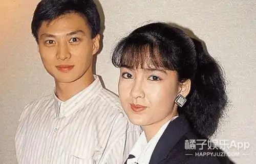 原创还记得李嘉欣的初恋倪震吗他现在长这样