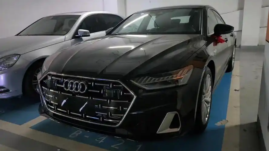 出售22款奥迪a7l45tfsisline