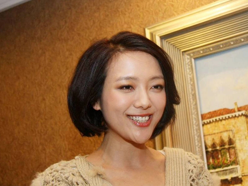 主持人杨乐乐新增两条强制执行信息