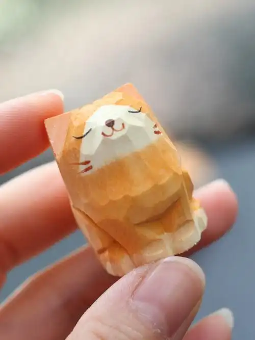 手工木雕柴犬猫咪汽车摆件仪表台装饰品小动物可爱公仔桌面小摆设