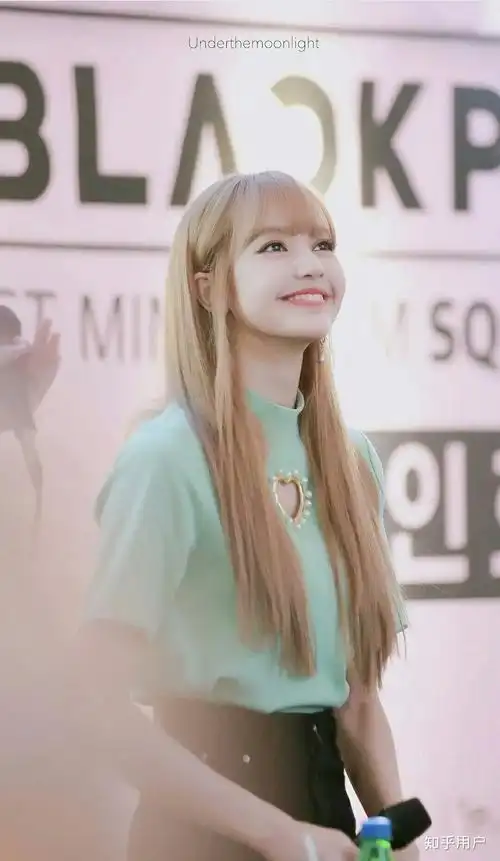 你见过lisa最美的照片是哪张