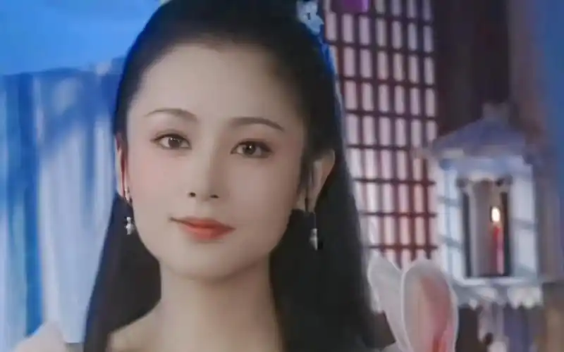 嫦娥长这么好看,难道天下男人都想吃她洗澡水做的饼