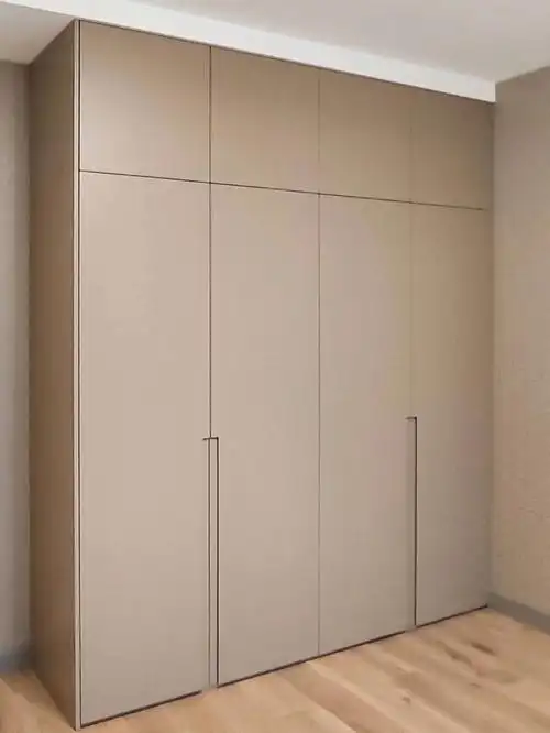 一门到顶免拉手款式柜门