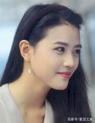 周海媚年轻时好美啊,真的是气质女神!