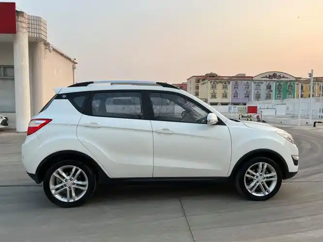 长安 cs35  2015款 1.6l 手动豪华型 国v图片