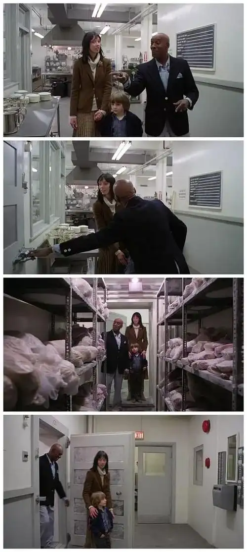 再看《闪灵》这部恐怖影片杰作,这些细节让人细思极恐.