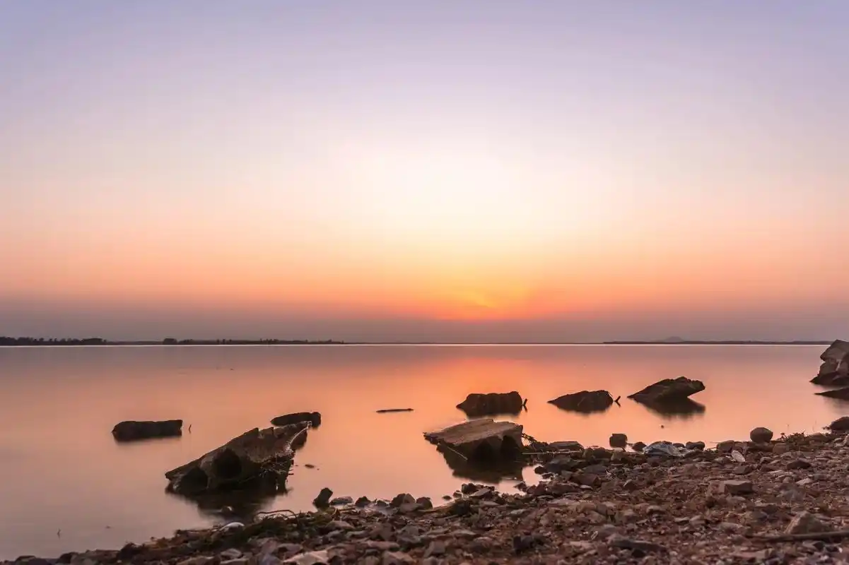 白龟湖畔.平顶山夜景新城区#航拍摄影 #城市夜景灯光 #摄影 - 抖音