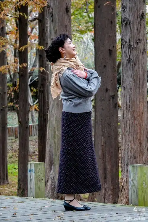 给中老年朋友拍照要不要做后期?