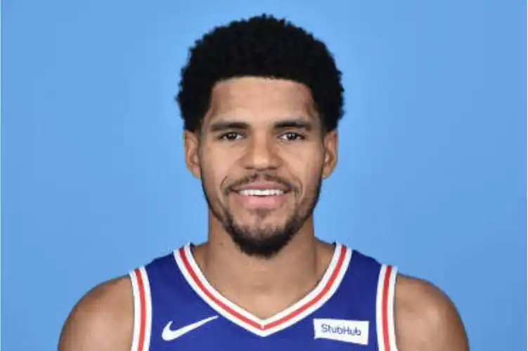 p>托拜厄斯·哈里斯(tobias harris),1992年7月15日出生于 a target=