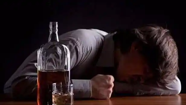 为什么会梦到别人喝醉了(为什么会梦到别人喝醉了呢)