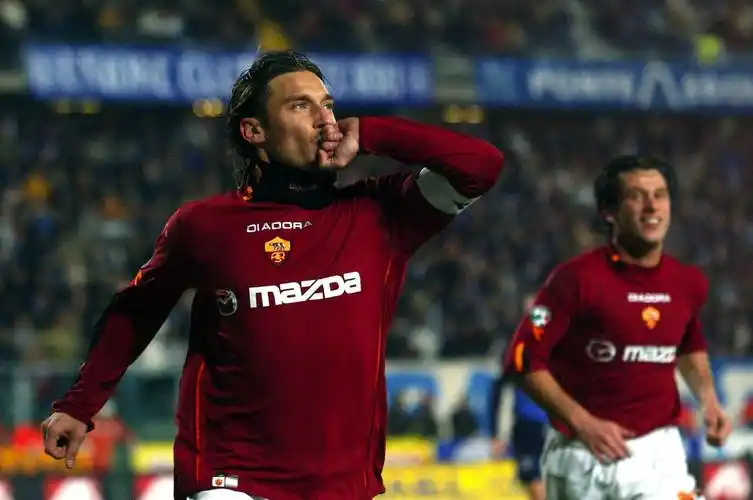 托蒂大度回应卡萨诺言论是的我自己都忘了一段时间了