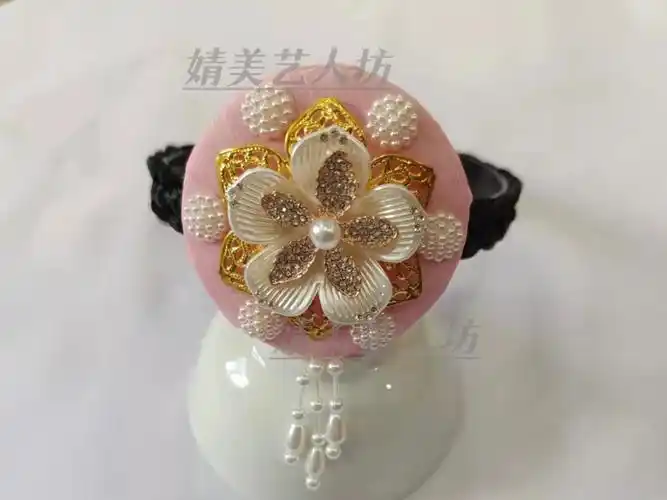 朝鲜族韩服头饰手工制作