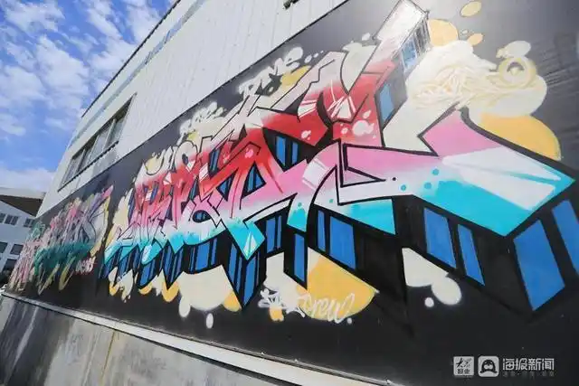 艺术涂鸦,老火车,复古老街 这里是青岛最具"工业风"的打卡地