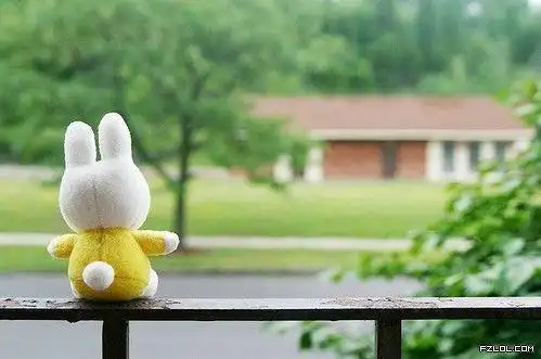 非主流qq空间装扮素材静静的等待