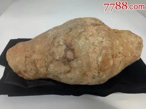 白色陨石(无磁)