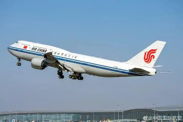 34岁机长辞职被国航索赔1066万法院赔210万