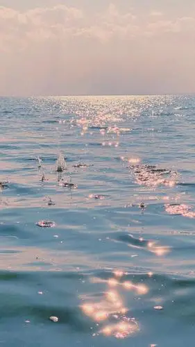 闪闪发光的湖面,温柔唯美的少女心壁纸