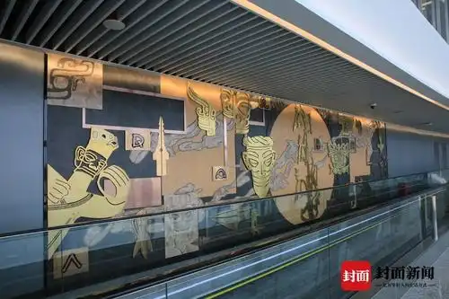 镜头装备齐全等候旅客到来的天府国际机场