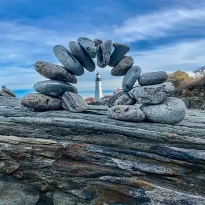 好看的灯塔头像