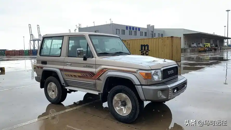 中东丰田lc7系硬派越野车多了不止一个选择