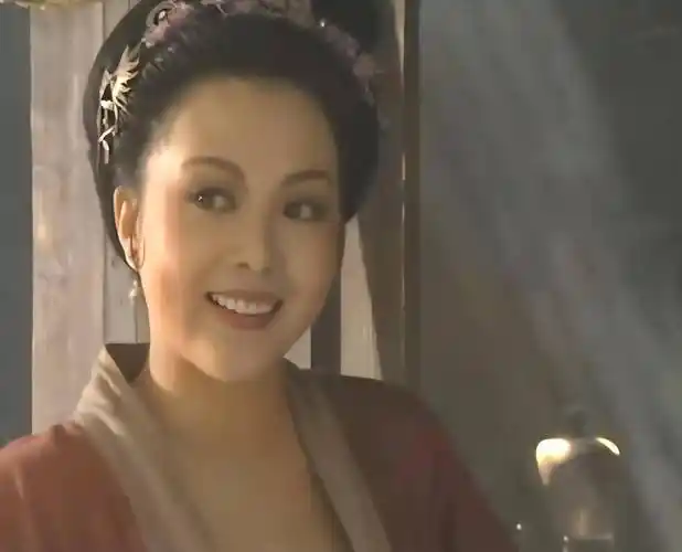 著名演员梁丽:带着儿子再婚,为去世的前夫抬棺,54岁仍单身_西安_丈夫