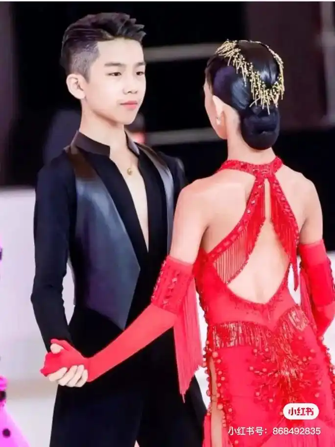 抖音图文来了 #王崇墨李茉晗 #拉丁舞 想要的直接保存!  - 抖音