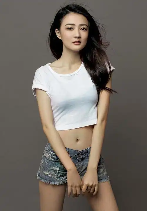 14岁出道4岁上春晚被金星手撕家庭背相当恐怖